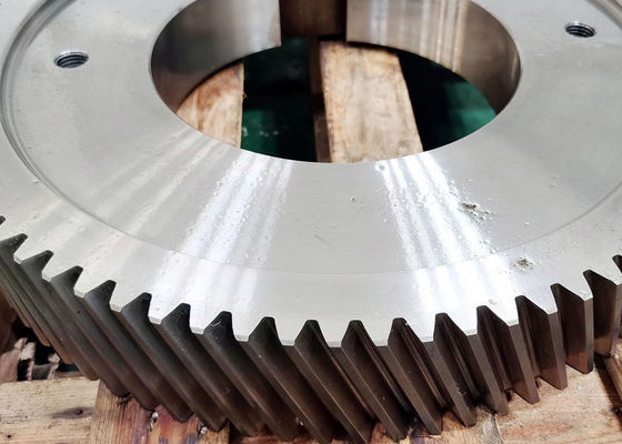 المعالجة الحرارية للكربوريزة معدل التروس المتعرج الأوحد لصندوق التروس الصناعي مع 7 وحدات و 68 أسنان