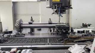 كفاءة نقل الطاقة في التروس المخروطية الحلزونية